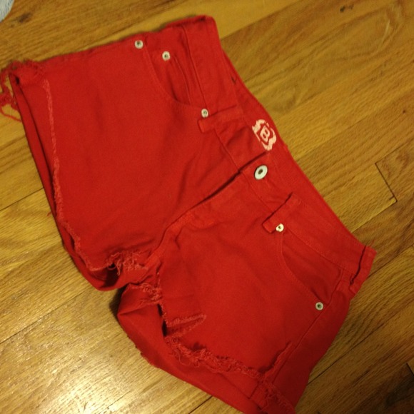Bullhead Red Shorts