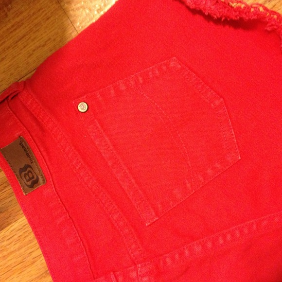 Bullhead Red Shorts - Picture 2 of 2