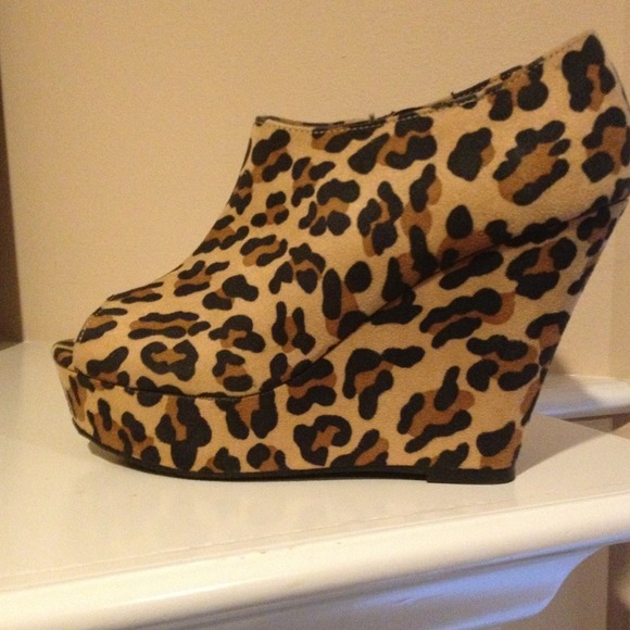 Leopard Bootie