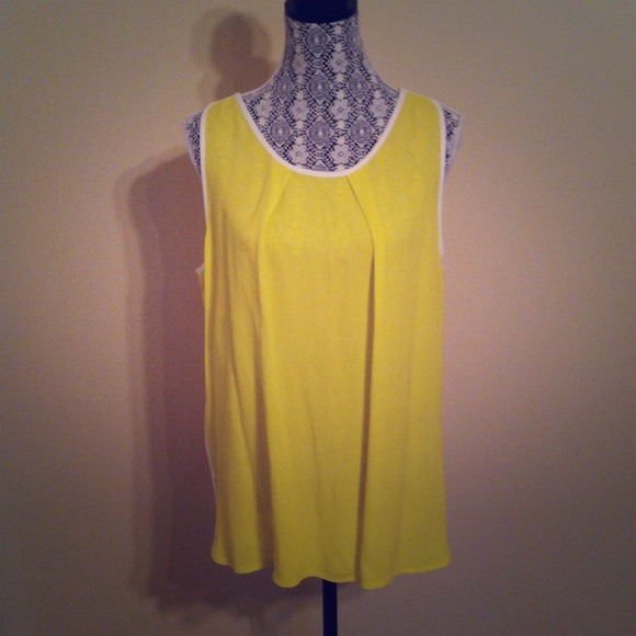 HOLD*** LOFT - Bright Yellow/White Top