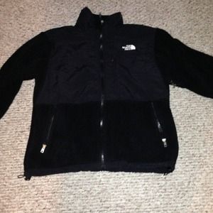Black Denali north face fleece