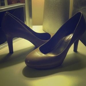 Bandolino heels