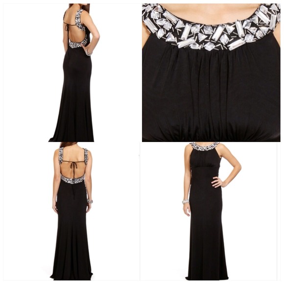 Black dress - Picture 1 of 1