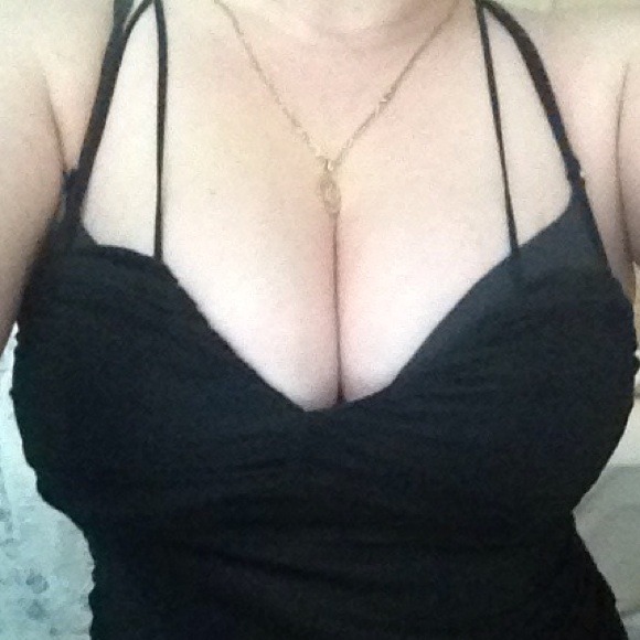 H&M Black spaghetti strap tank size small X cond.