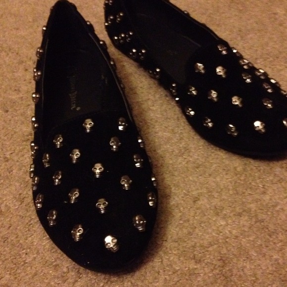 Skull shoes