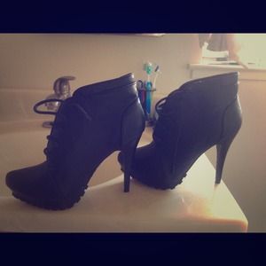 Traded!! HOT sexy laced Dollhouse Stilletos!!