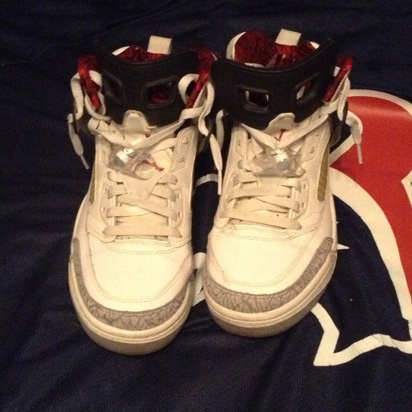 Sold - Picture 2 of 4