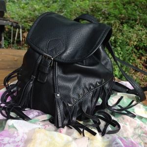 💢🚫HOLD🚫💢Mini Black suede fringe back page H&M