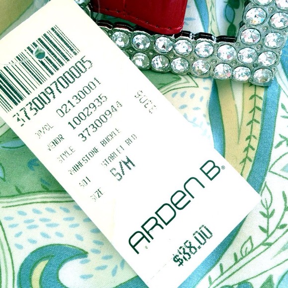 📦Sold in bundle!📦🎉Host Pick!🎉Arden B belt - Picture 4 of 4