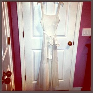 Simply beautiful maxi dress