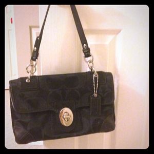 Coach shoulder bag