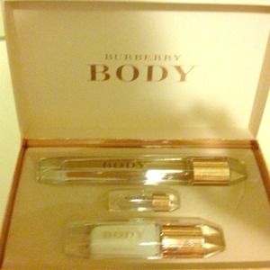 Burberry Body Perfume Gift Set