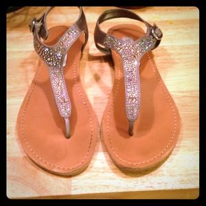 Steve Madden grey sandals