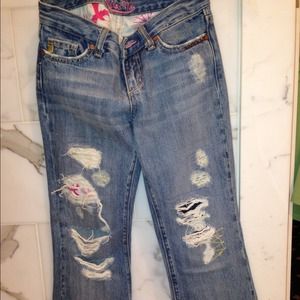 Cute cropped jeans!