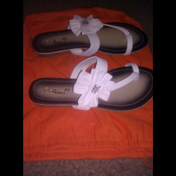 Shoes - Picture 2 of 3