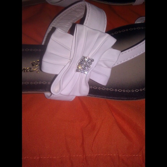 Shoes - Picture 3 of 3