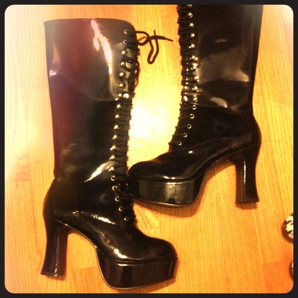 💢REDUCED: Brand new Gogo boots💢