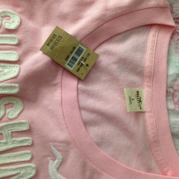 🍀🌹😍 SOLD😘🌷🍀🌹Hollister t shirt pink - Picture 2 of 2
