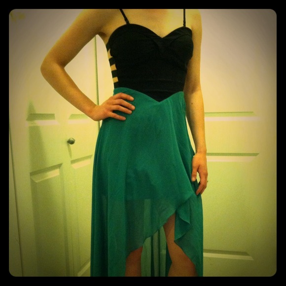 Show stopping maxi - reserved for @michekabob