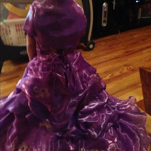 Pageant size 6 new