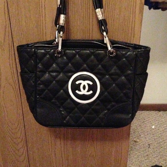 CHANEL handbag