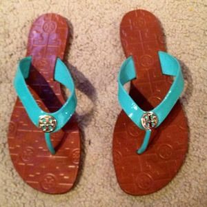 Tory Burch Island Turquiose size 8 NEW NEW NEW!!