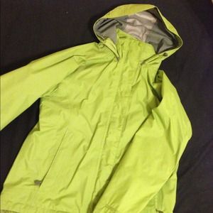 ***TRADE**L.L. Bean Stowaway Jacket with Gore-Tex