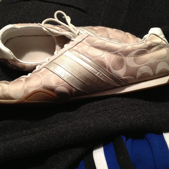 Sold!! - Picture 3 of 4