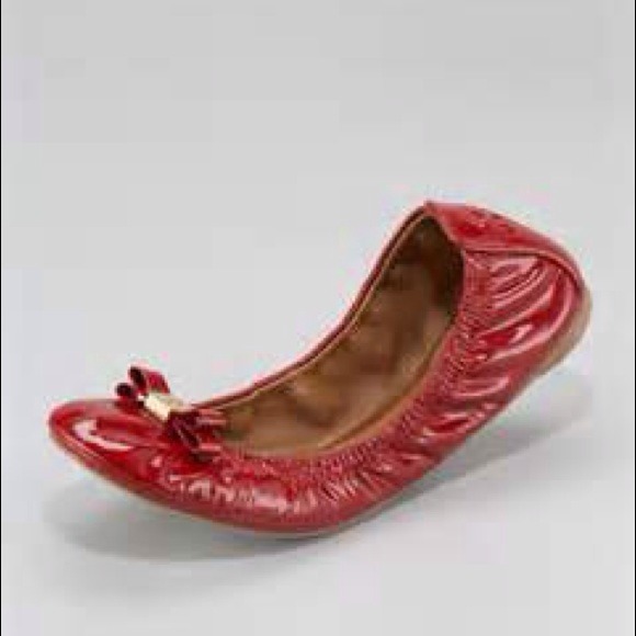 Tory Burch Eddie Bow - red or black