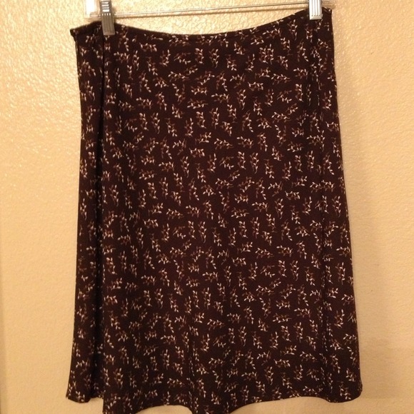 Old Navy Skirt - Picture 1 of 1
