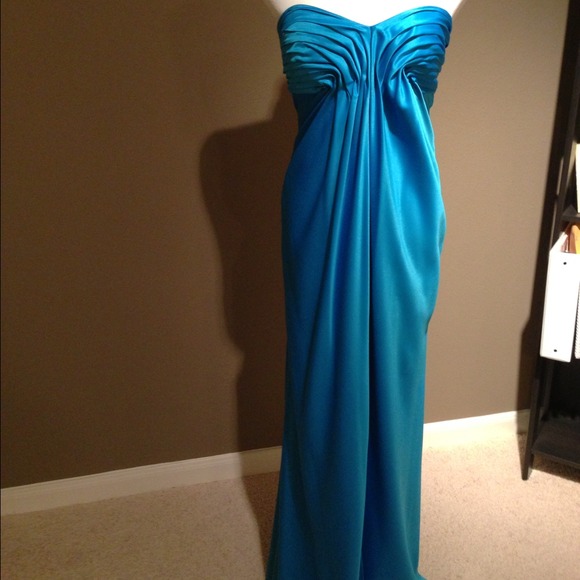 Size 6, Formal aqua Windsor dress.