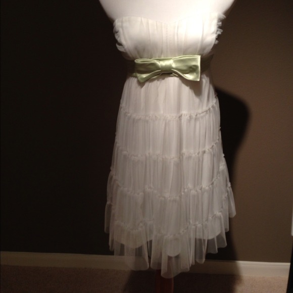 White formal cocktail dress