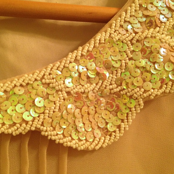 Babydoll cream colored dress with beaded collar - Picture 3 of 3