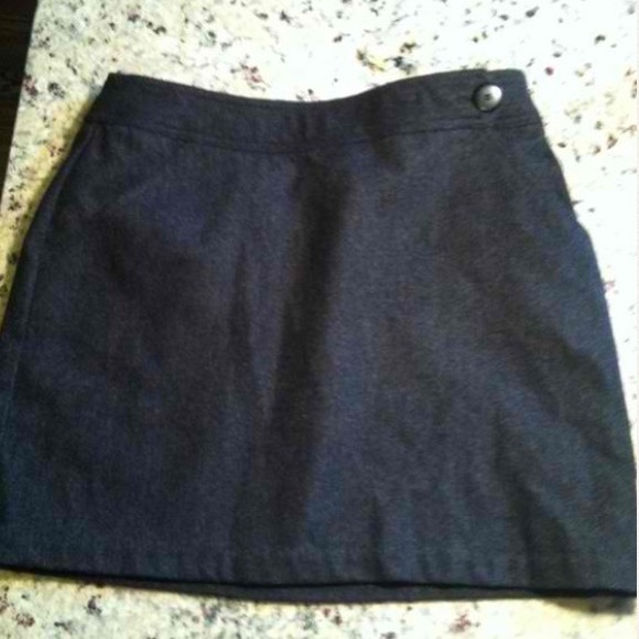 Old Navy Gray Skirt