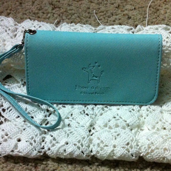 🔴SOLD🔴🌺Mint Cellphone bag pouch🌺