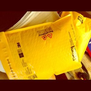 SHIPPING!!!!!!!!!!!!!!!❤❤❤❤❤❤