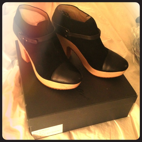MATT BERNSON suede leather wooden platform heels