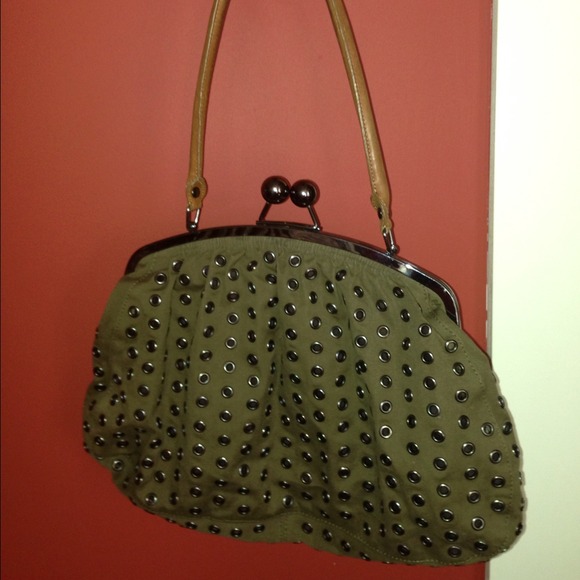 Satchel handbag