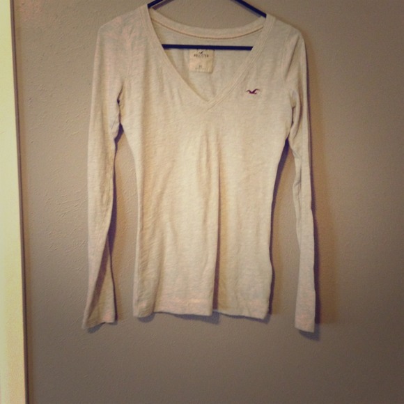 Hollister Ivory Henley
