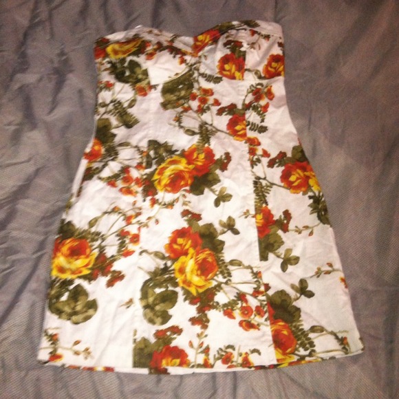 🎀🎀**Papaya floral tube top dress