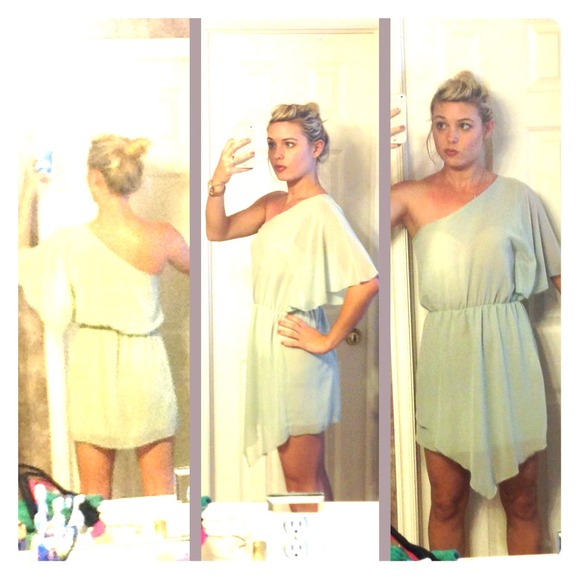 Shasa Mint Green Asymmetrical One-Shoulder Dress