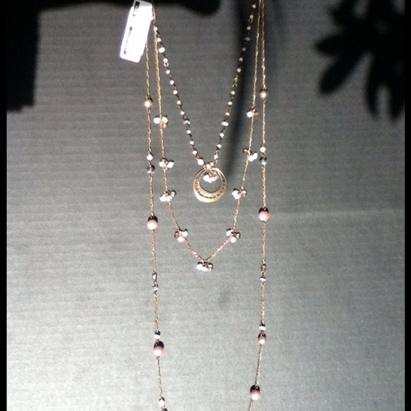 New York & Company Private Collection **NECKLACE**