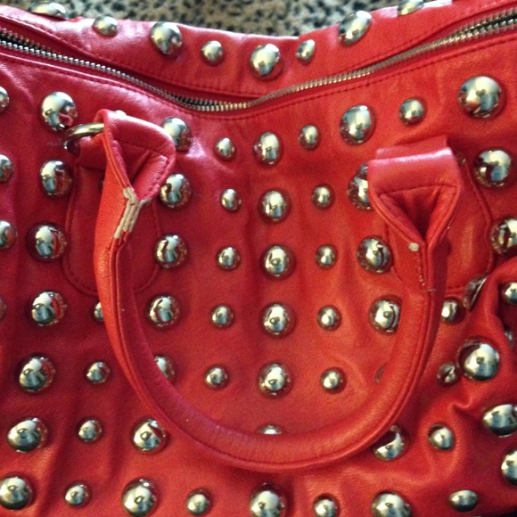 Red Purse - Picture 2 of 3