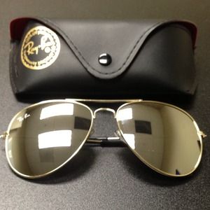 Ray-Ban Aviator Sunglasses