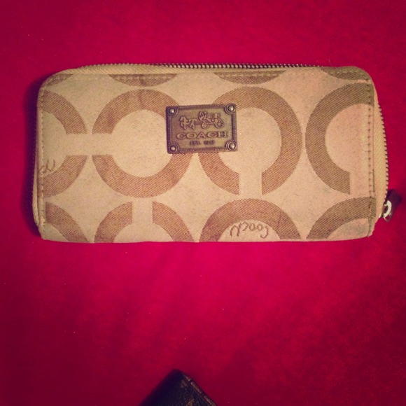 Coach wallet