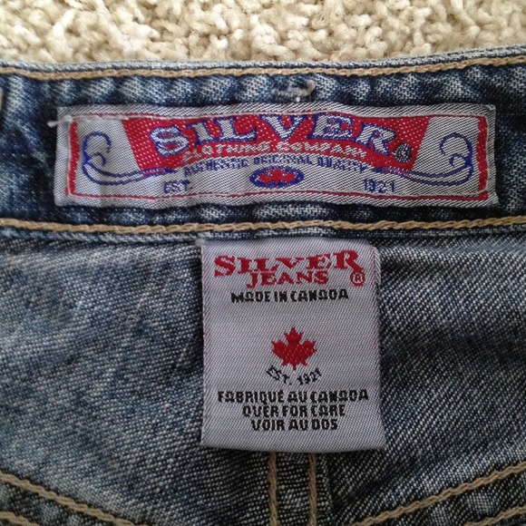 Silver Jeans - Picture 2 of 4