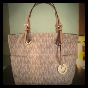 Michael Kors tote purse