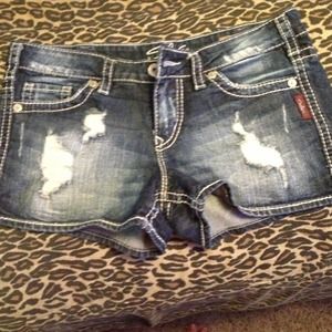 TRADED! ❗Silver brand shorts