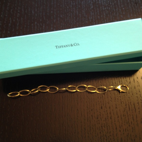 Tiffany - Picture 3 of 3