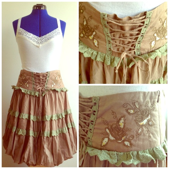 🌼 SALE 🌼 peasant bubble skirt | size medium